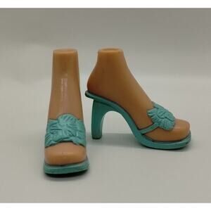 Bratz New Year Celebration Shoes Yasmin Mint Blue Heels - Feet